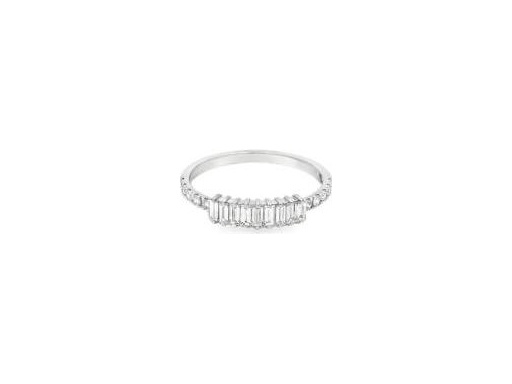 18K White Gold Ring with Natural Baguette and Round Diamonds